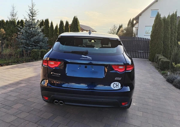 Jaguar F-Pace cena 62900 przebieg: 111000, rok produkcji 2017 z Iłowa małe 121